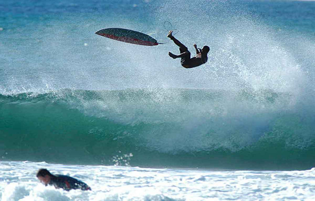 5 Legitimate Reasons to Ditch the Surf Leash||||||||||||