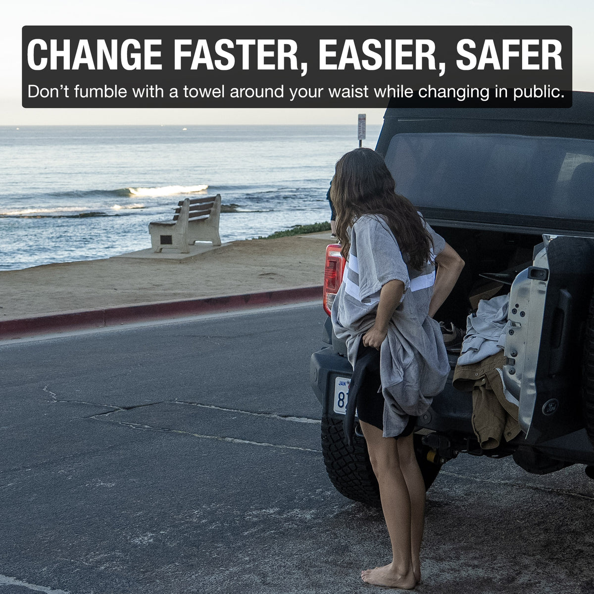 Easy and fast wetsuit changing poncho